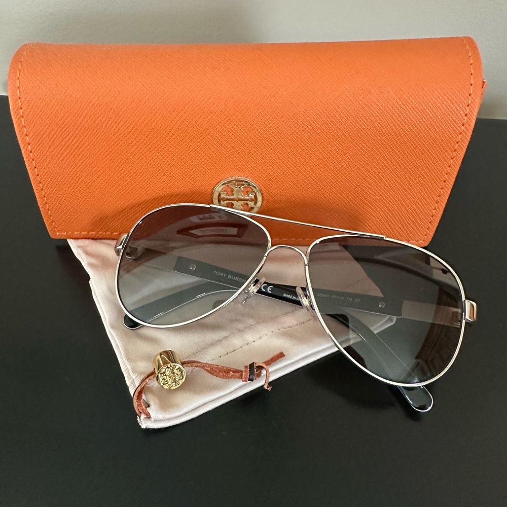 Tory Burch Silver Aviator Sunglasses with Orange Case